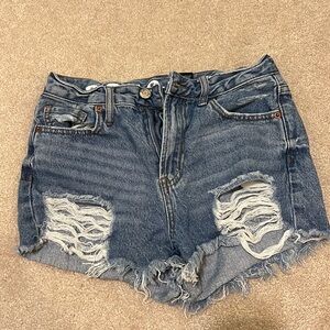 S.O.N.G perfect jean shorts